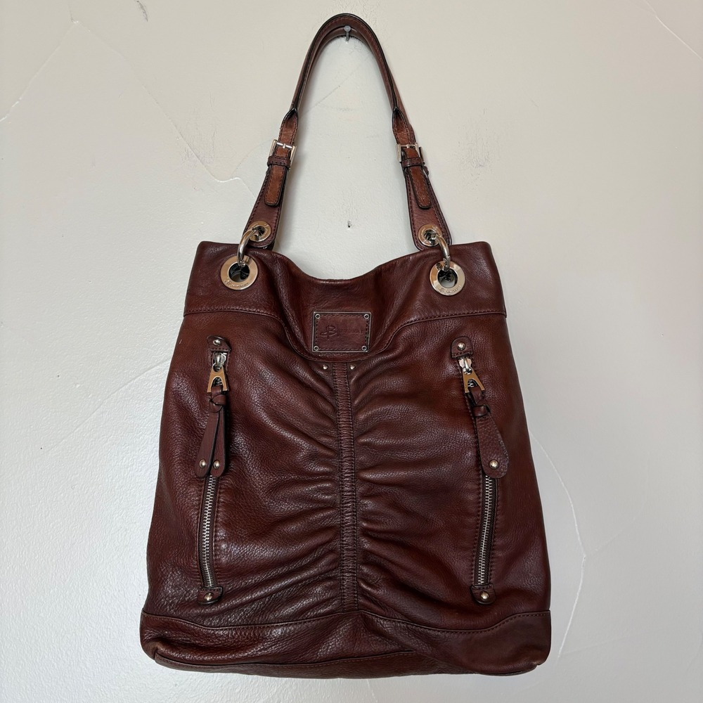 R. Makowsky Ruched Leather Shoulder Bag Tote Brown Silver‎ Hardware
